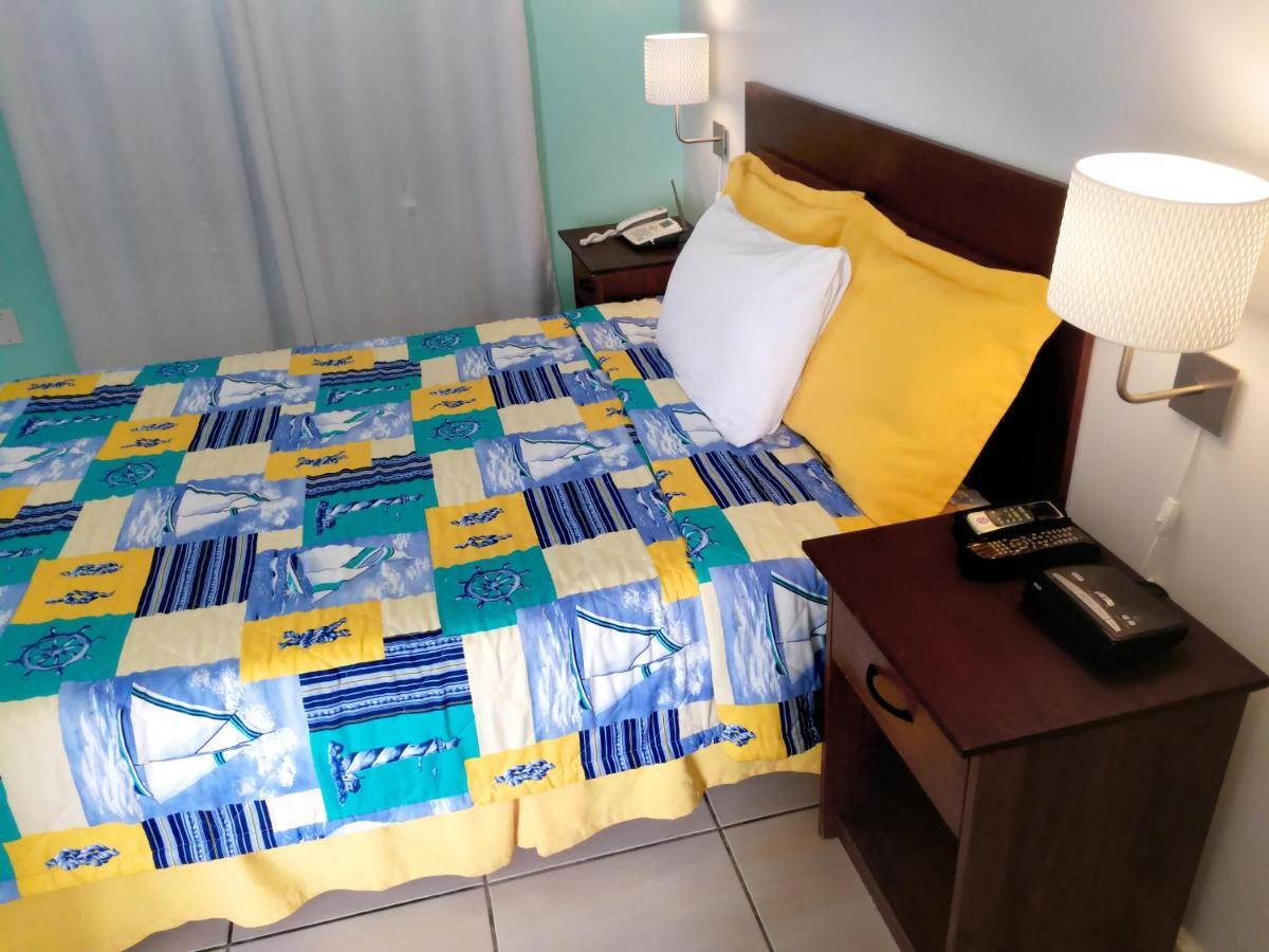 Agua Clara Eco Suites Oranjestad Exterior photo
